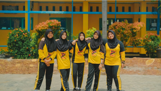 White sandy beach and clear blue water, Panglao Island, Philippines